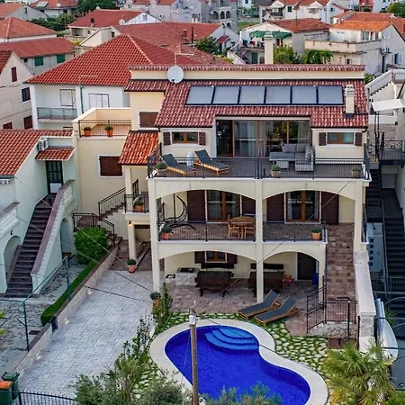 Nomad Luxury Βίλα Βόντιτσε