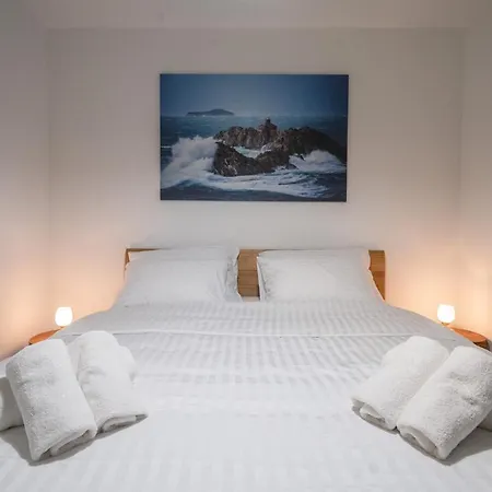 Nomad Luxury * Βόντιτσε