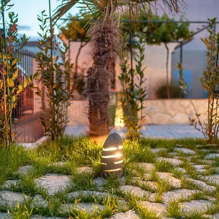 Nomad Luxury Βίλα Βόντιτσε