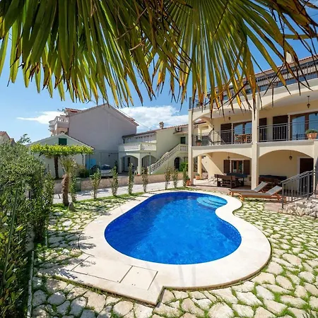 Nomad Luxury * Vodice