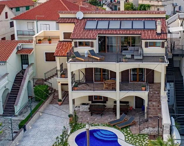 Nomad Luxury Vila Vodice